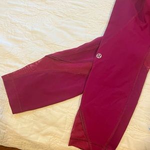 Lululemon leggings size 6
